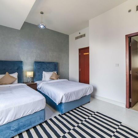 Icon Casa Living - Rimal 6-Jbr Marina View Apartment Дубай Екстериор снимка